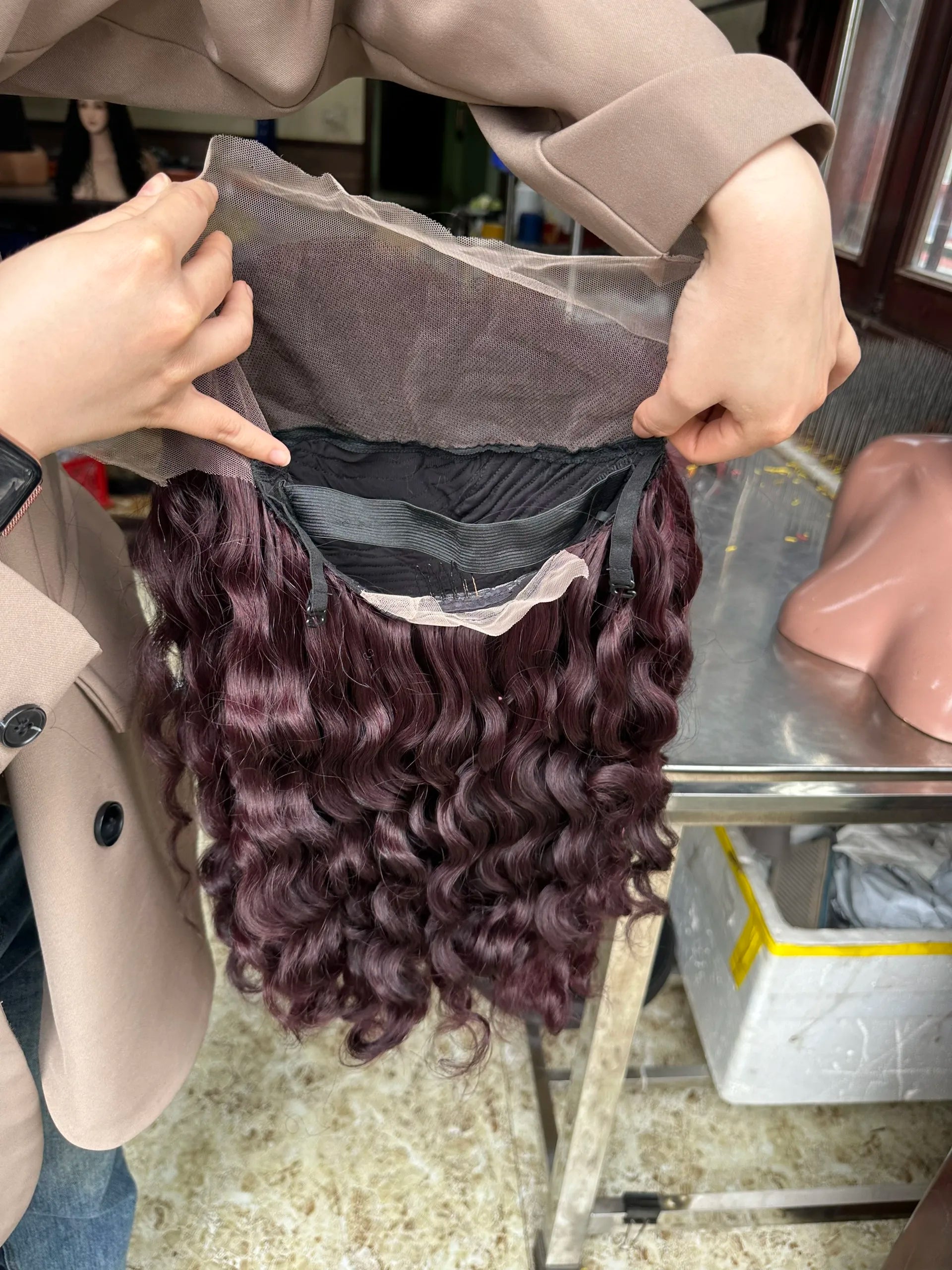 22 Inches Virgin Vietnamese Human Hair Wigs Deep Wave Curly Transparent Lace Front Human Hair Wigs for Black Women